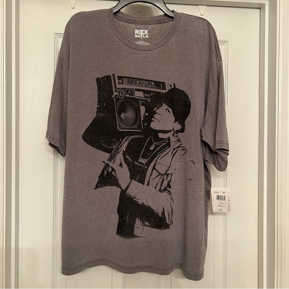 🥳Host Pick LL Cool J Gray Graphic T-Shirt with Boombox Print Sizes L-XXL